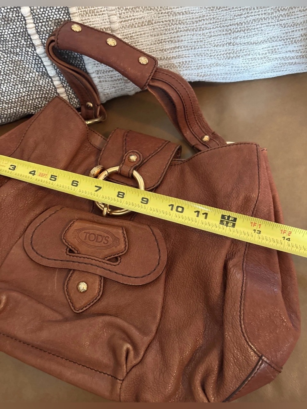 Tod's PEGGY Hobo Brown Grained look Leather Satchel with Gold Hardware - Picture 17 of 17